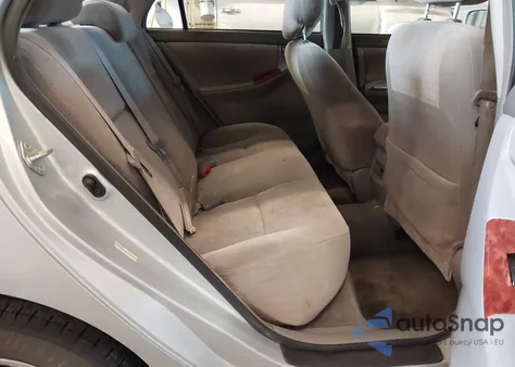 2006 Toyota Corolla Le z USA, uszkodzony, nr VIN 1NXBR32E96Z613904